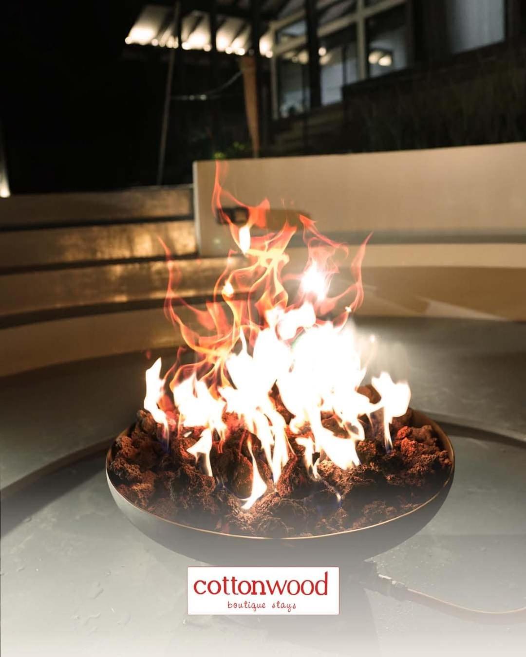 Cottonwood Yaputa Heated-Onsen Netflix Api-Unggun Karaoke Ps4 Villa Sampal Exterior foto